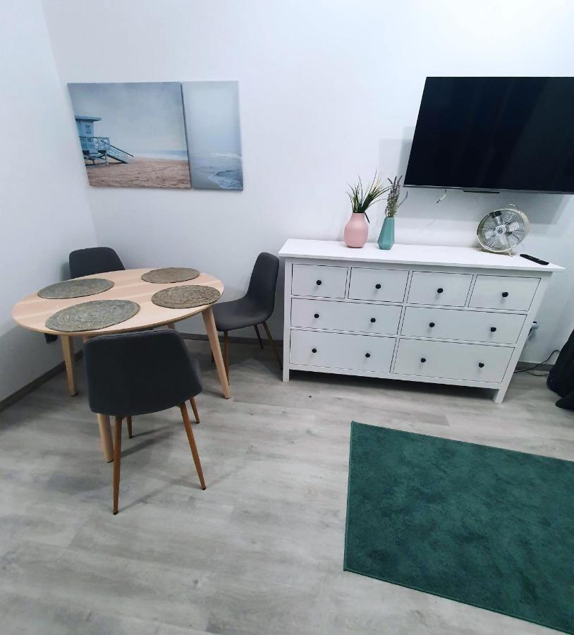 Gdynia Glowna Apartments ภายนอก รูปภาพ