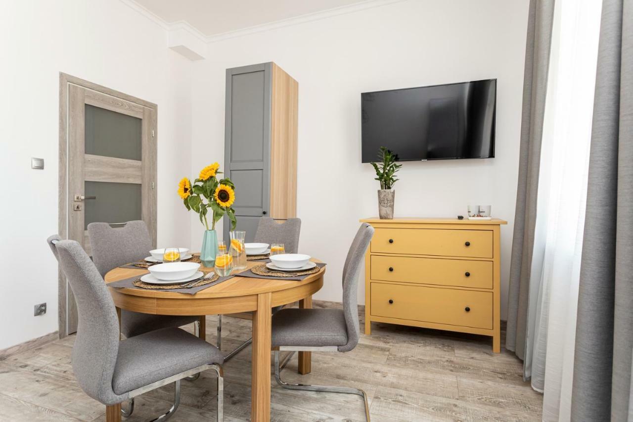 Gdynia Glowna Apartments ภายนอก รูปภาพ