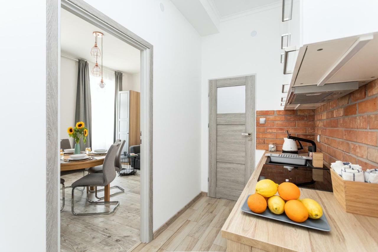 Gdynia Glowna Apartments ภายนอก รูปภาพ